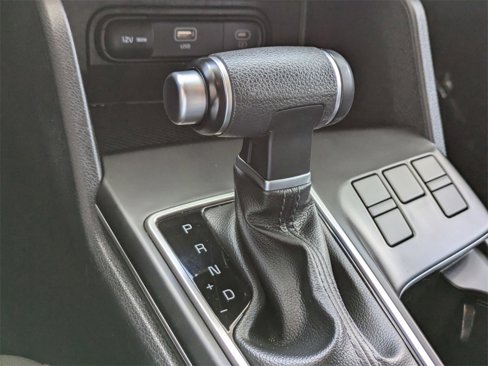 Used 2024 Kia Sportage LX image 22