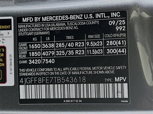 New 2026 Mercedes-Benz GLS 580 4MATIC image 33