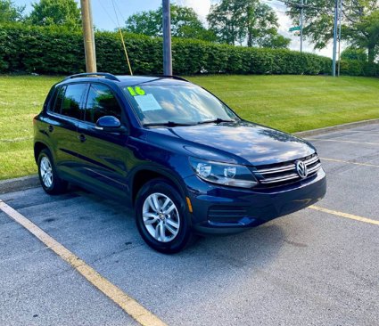Used 2016 Volkswagen Tiguan S image 4
