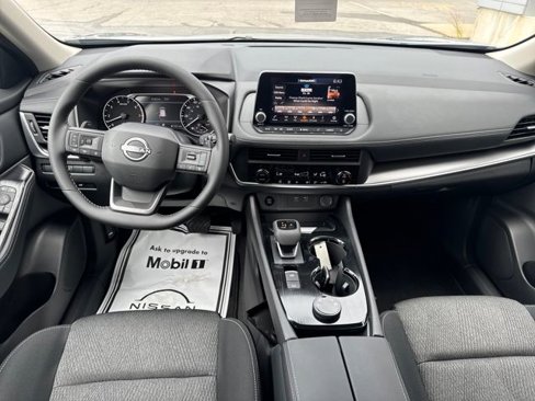 New 2026 Nissan Rogue SV image 15