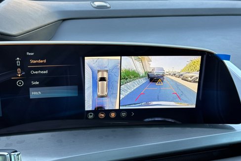 New 2026 Cadillac Vistiq Platinum image 21