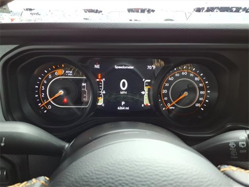 Used 2024 Jeep Wrangler Sport S image 17