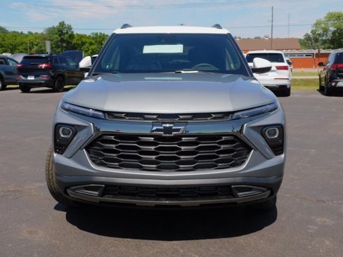 Used 2025 Chevrolet TrailBlazer ACTIV w/ Driver Confidence Package image 2