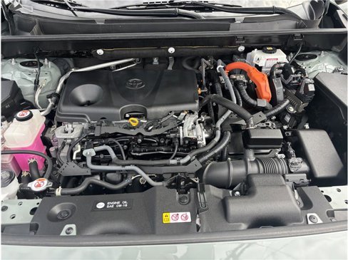 Used 2021 Toyota RAV4 XLE Premium image 14