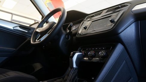 Used 2024 Volkswagen Tiguan S image 51