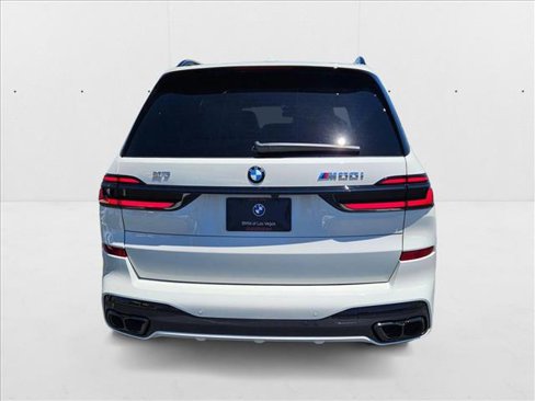 New 2026 BMW X7 M60i w/ Executive Package image 8