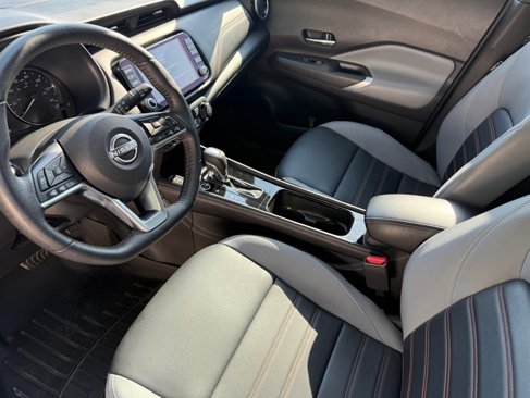 Used 2023 Nissan Kicks SR w/ SR Premium Package image 28