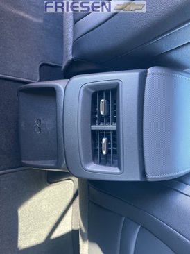 New 2024 Chevrolet Equinox EV LT image 12
