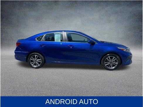 Used 2023 Kia Forte LXS image 5