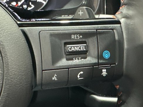 Used 2023 Nissan Pathfinder Rock Creek image 6