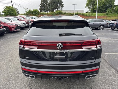 New 2025 Volkswagen Atlas Cross Sport SEL Premium R-Line image 2