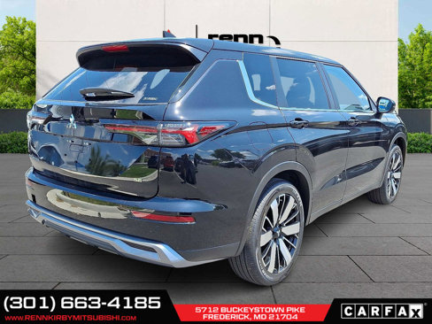 New 2025 Mitsubishi Outlander SE image 4