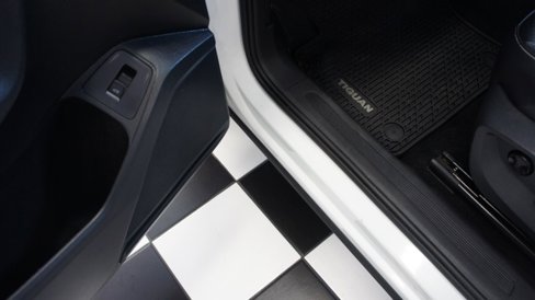 Used 2022 Volkswagen Tiguan SE image 28
