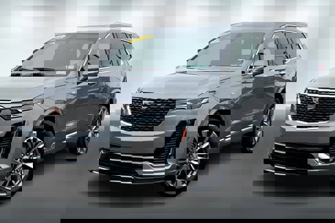 Used 2025 Cadillac XT6 Premium Luxury w/ LPO, Floor Liner Package image 12