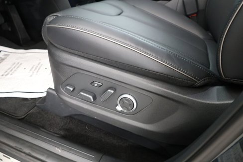 Used 2025 Hyundai Palisade Calligraphy image 12