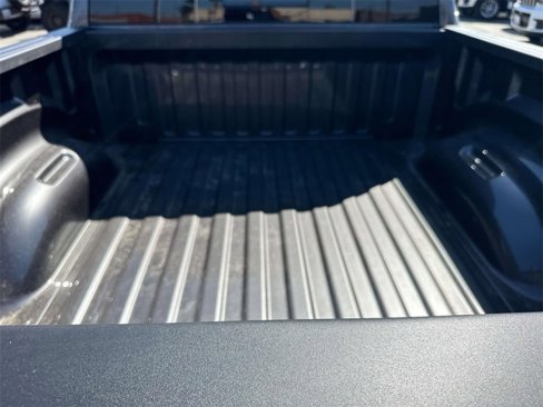 New 2026 RAM 1500 4x4 Crew Cab image 8