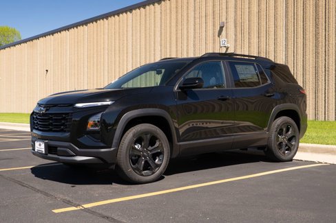 New 2026 Chevrolet Equinox LT w/ Convenience Package II image 4