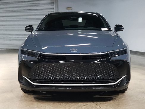 New 2026 Toyota Crown Limited image 2