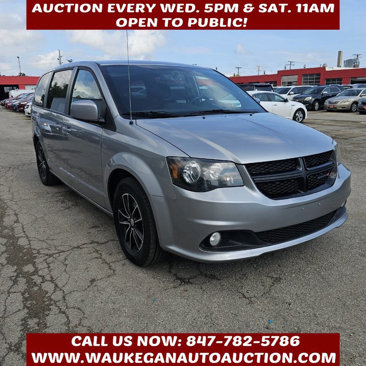 Used 2018 Dodge Grand Caravan SE image 3