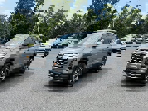 New 2026 Chevrolet Equinox LT w/ LPO, Floor Liner Package image 8