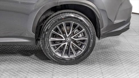 Used 2024 Lexus NX 250 FWD w/ Towing Package (2000 Lbs) image 32