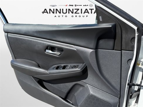 Used 2025 Nissan Sentra SV w/ All-Weather Package image 28