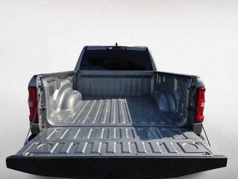 Used 2025 RAM 1500 Laramie image 9