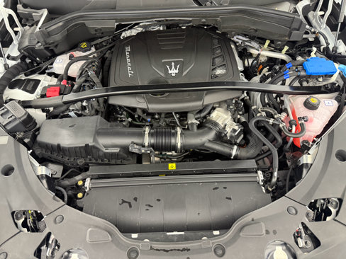 Used 2024 Maserati Grecale GT image 29