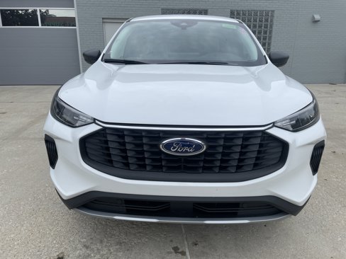 New 2026 Ford Escape Active image 9