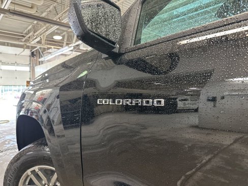 New 2025 Chevrolet Colorado LT w/ LT Convenience Package image 4