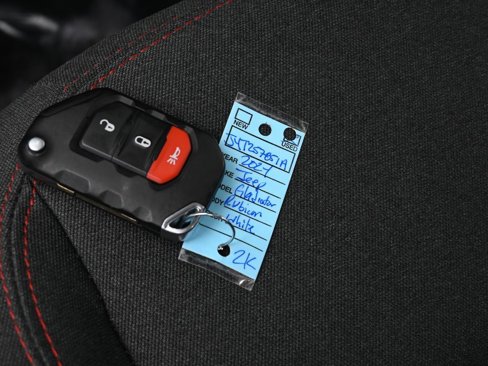 Used 2024 Jeep Gladiator Rubicon image 16