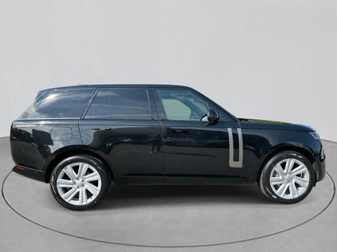 Used 2023 Land Rover Range Rover SE image 6