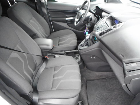 Used 2016 Ford Transit Connect XLT image 32