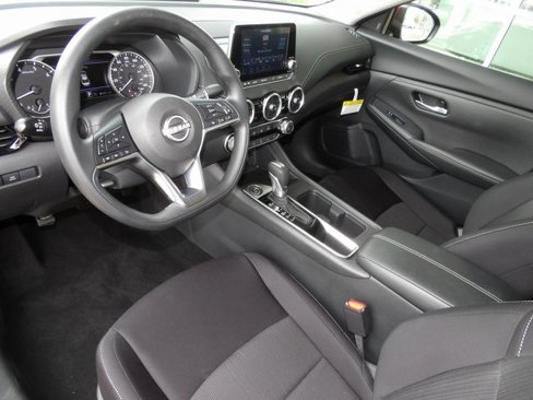 Certified 2025 Nissan Sentra SV image 16