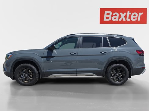 New 2025 Volkswagen Atlas Peak Edition SE image 6