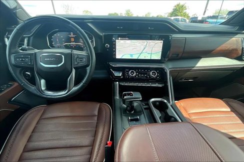 Used 2024 GMC Sierra 1500 Denali Ultimate image 8