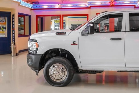 Used 2023 RAM 3500 Tradesman image 13