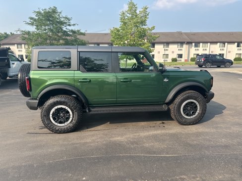 New 2025 Ford Bronco Outer Banks image 4