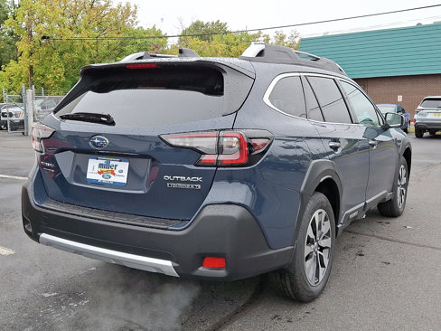 New 2025 Subaru Outback Touring XT image 4