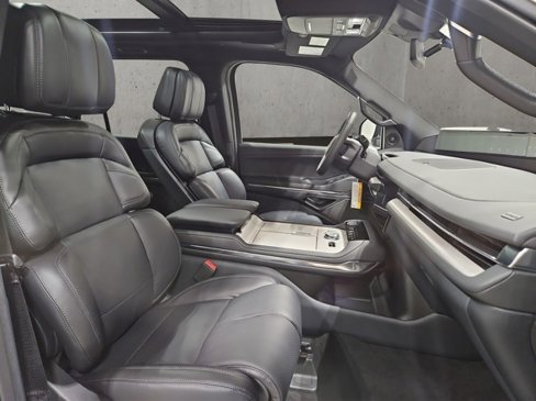 New 2025 Lincoln Navigator L Reserve image 15