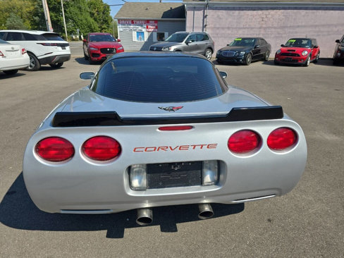 Used 2002 Chevrolet Corvette Coupe w/ Preferred Equipment Group2 image 6