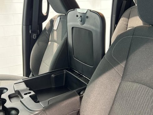 New 2024 RAM 2500 Tradesman w/ Towing Technology Group image 18