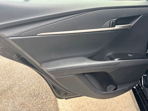 Used 2025 Toyota Camry LE image 21