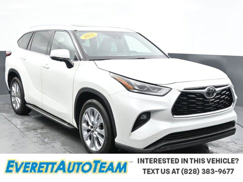 Used 2022 Toyota Highlander Limited image 1