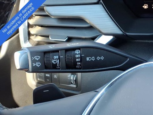 Used 2025 GMC Acadia Elevation image 23