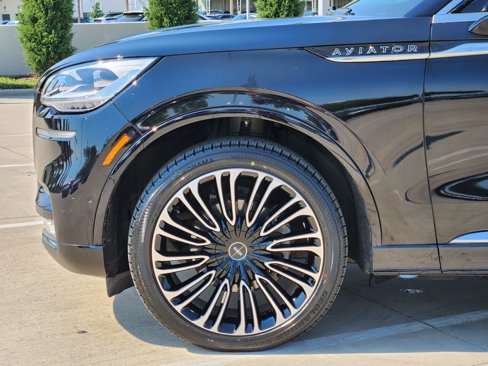 Used 2020 Lincoln Aviator Black Label w/ Dynamic Handling Package image 9