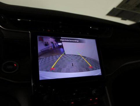 New 2025 Jeep Grand Cherokee L Limited w/ Black Appearance Package image 21