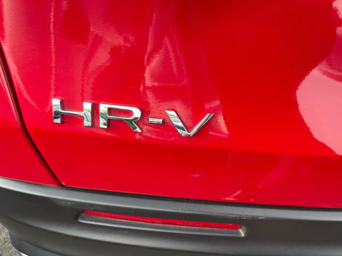 Used 2024 Honda HR-V Sport image 8