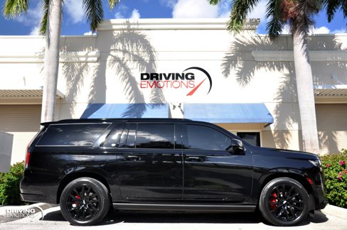 Used 2024 Cadillac Escalade ESV Sport Platinum w/ LPO, ONYX Package image 12