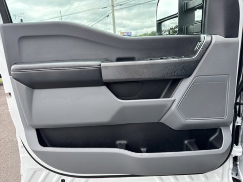 Used 2024 Ford F250 XLT image 32
